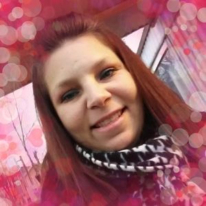 Meet your Posher, Karrie